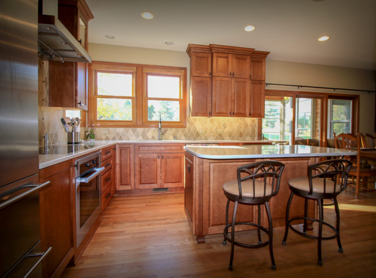 Kitchen Update with Furniture-like Island