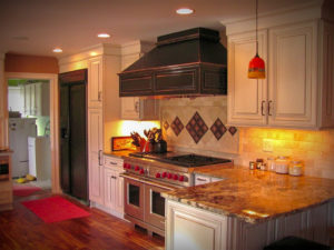 Custom Kitchen Model with Custom Hood